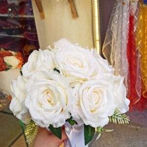 Krem Lale ve Gül Buketi