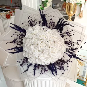 Mor Orkide İsteme Çiçeği