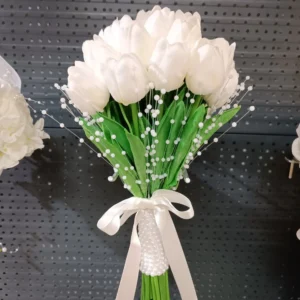 Beyaz Sofistik Gül Buketi