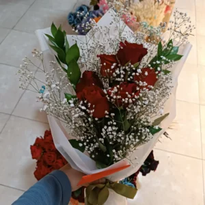 Kırmızı Aşkın Buketi